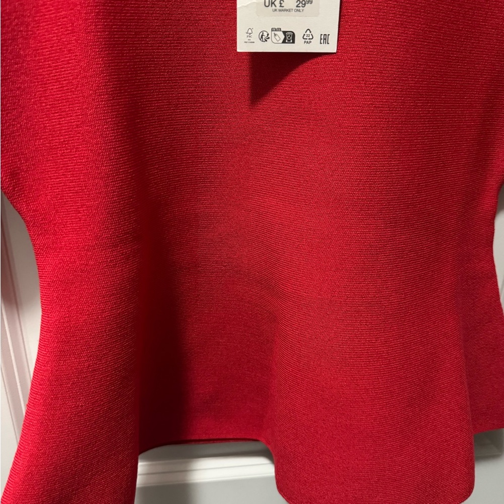 NWT Zara Vibrant Red Peplum Knit Top - Picture 3 of 7